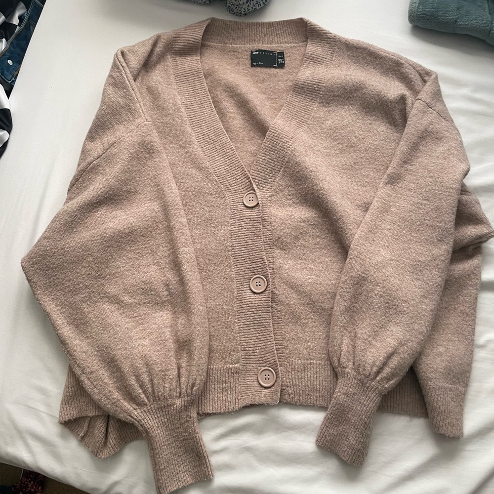 ASOS Design tan cardigan